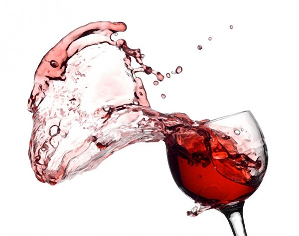 Как отстирать вино красное